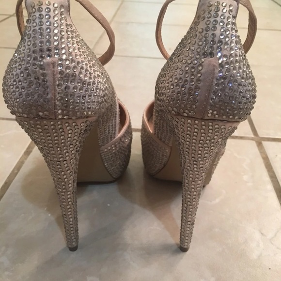 Worn once Steve Madden Heels - Picture 3 of 4
